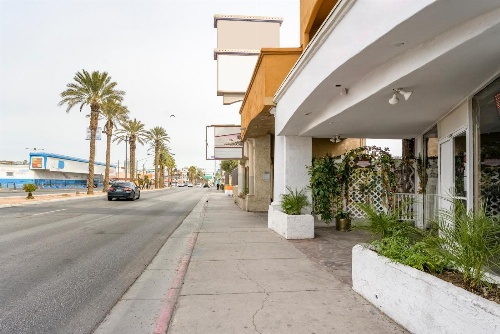 OYO Oasis Motel Las Vegas I-15 image 4